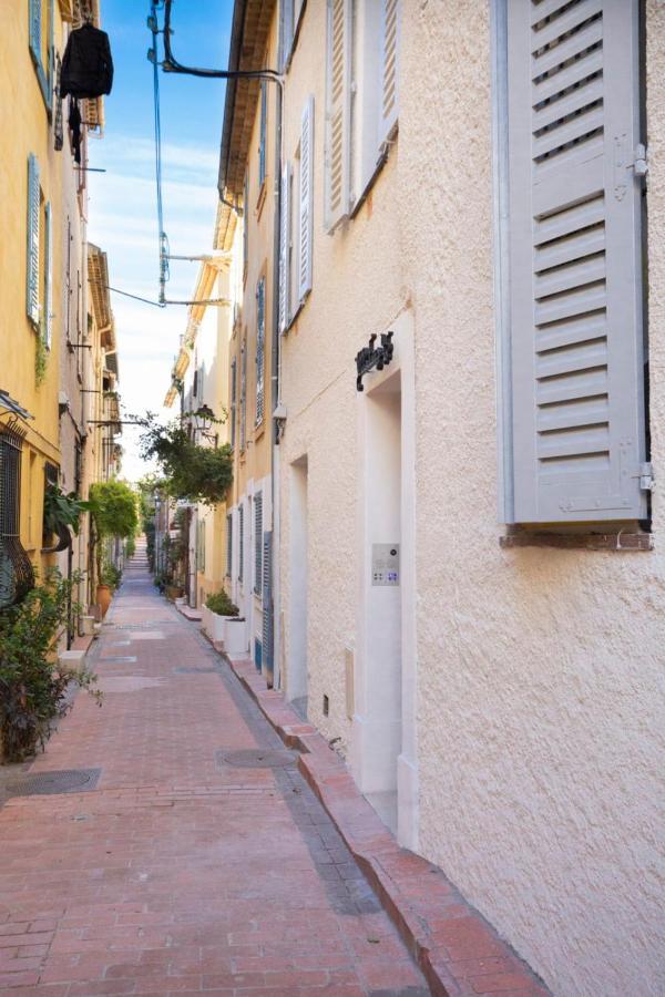 Safranier Emy 101 Antibes