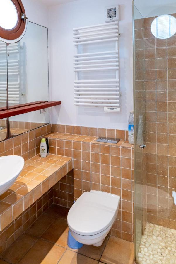 Bnb Renting Cap D'antibes Seafront Direct Access To The Sea