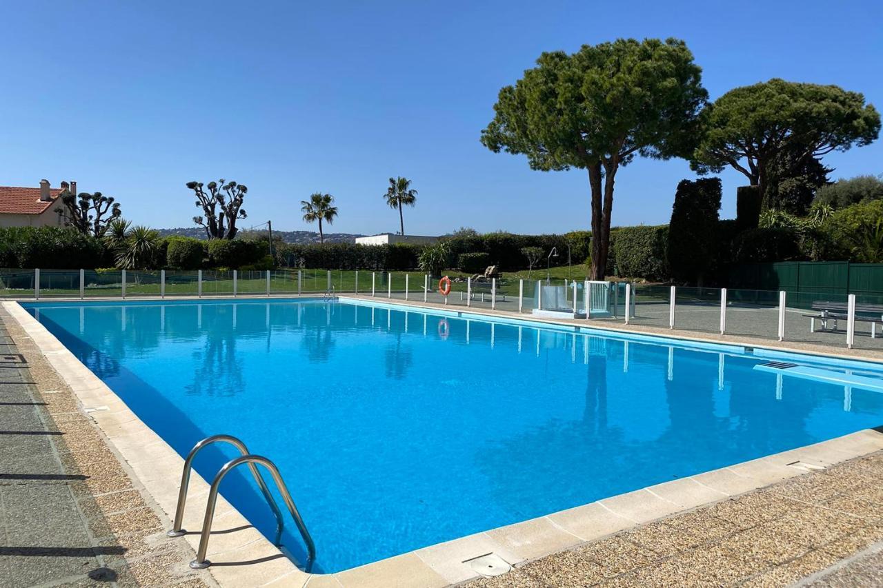 Sea View Pool Bright And Modern Flat Near *