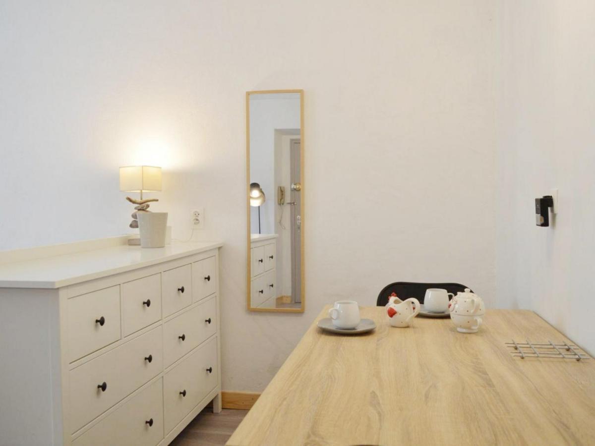 Apartment Studio Cosy A 2 Min De La Plage Et Des Commerces - Vieil - Fr-1-252-143 Antibes