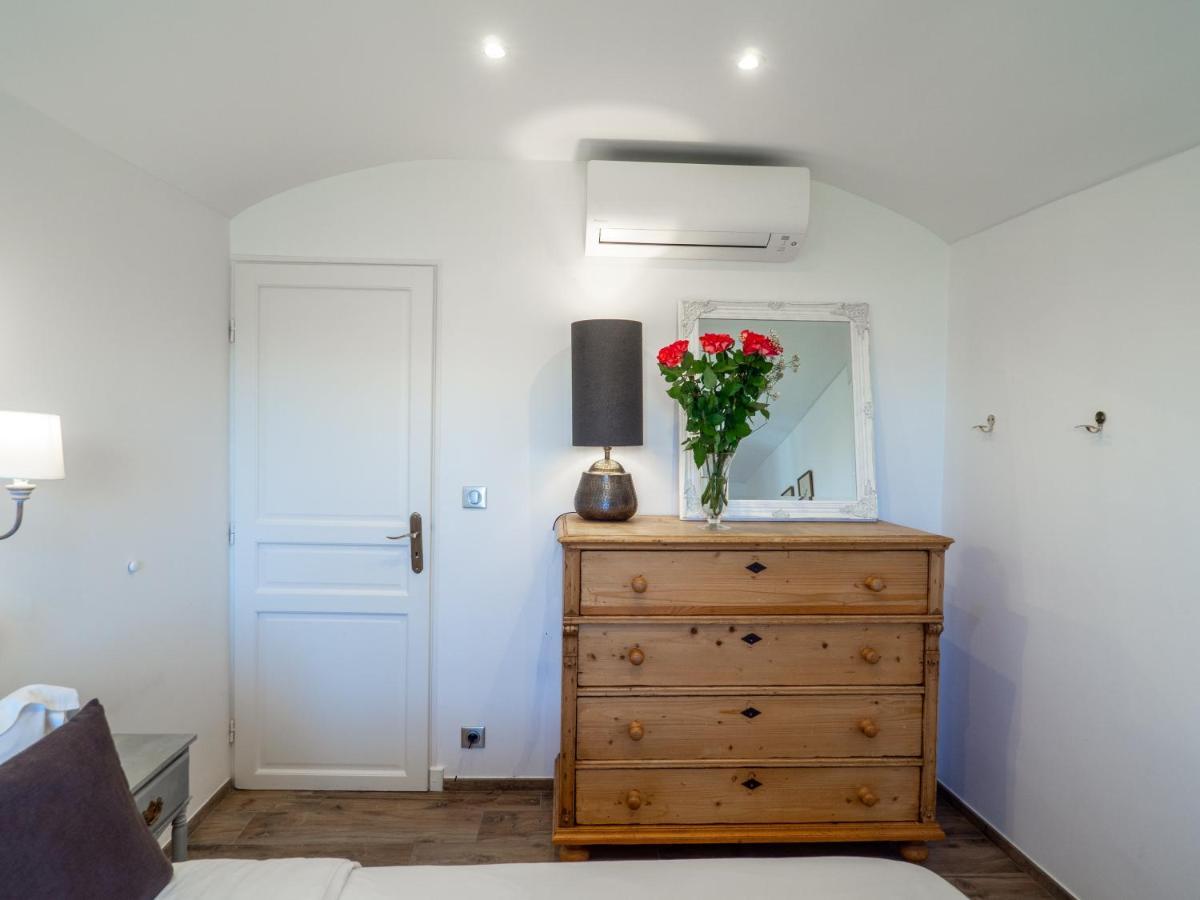Apartment Spacieux Pour 6p Vue Vieil Antibes