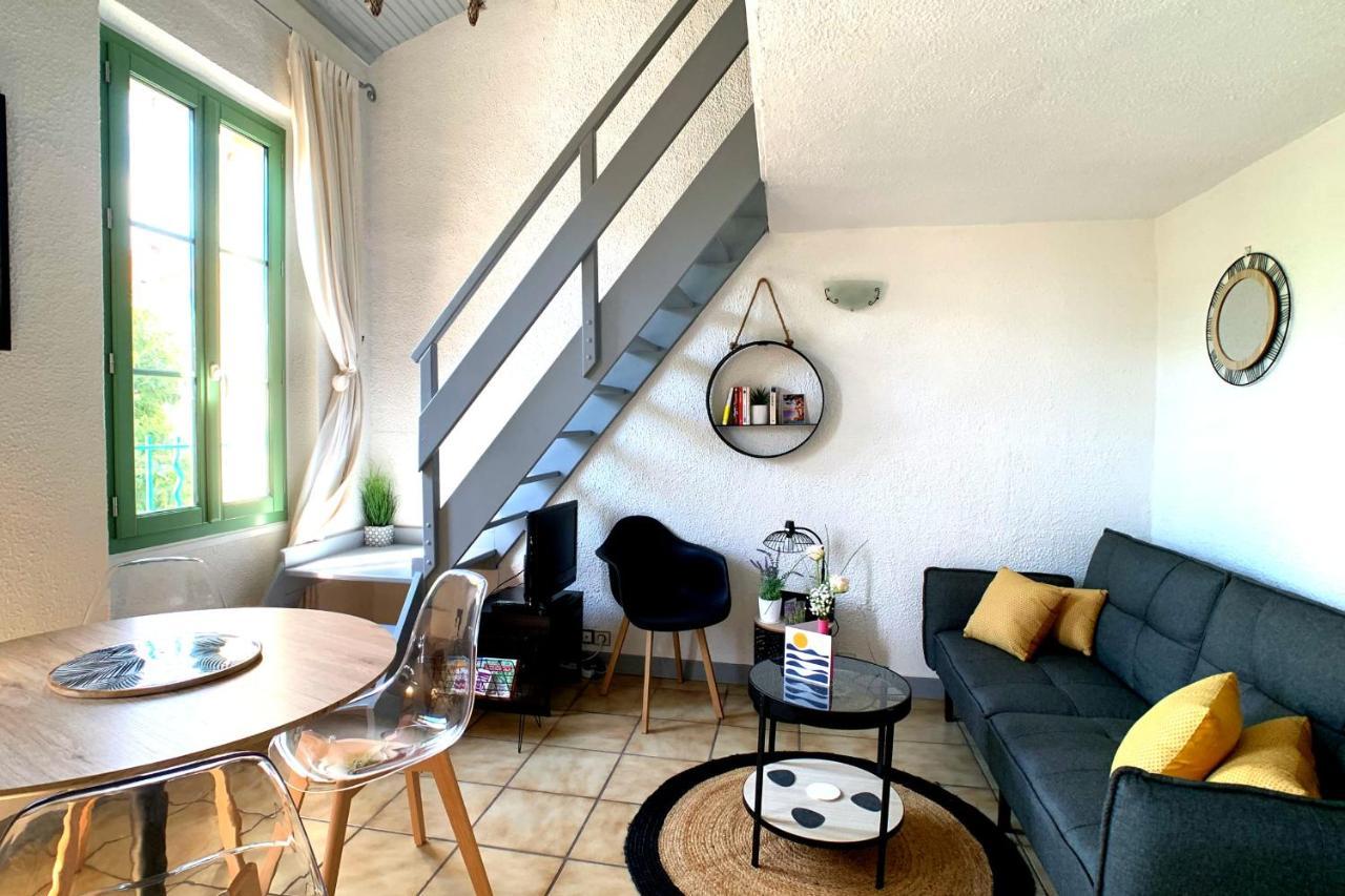 Renovated 2 Bedroom Duplex In The Center Of * Antibes