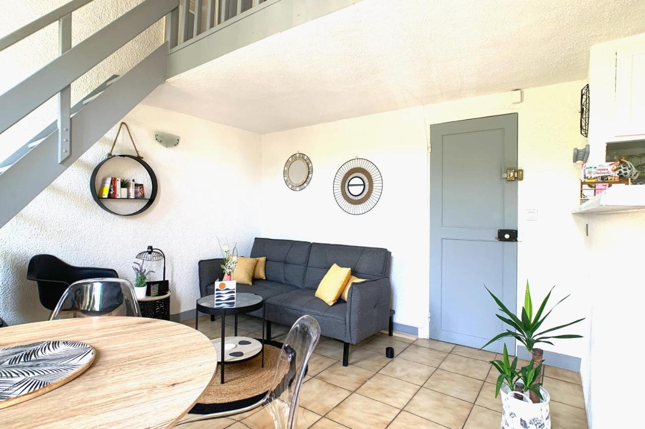 Renovated 2 Bedroom Duplex In The Center Of * Antibes