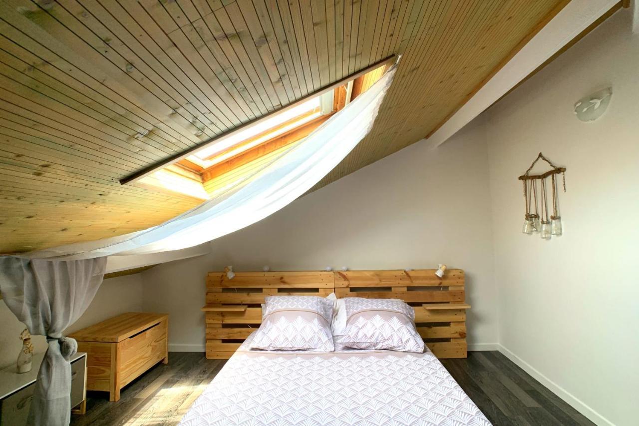 Renovated 2 Bedroom Duplex In The Center Of * Antibes
