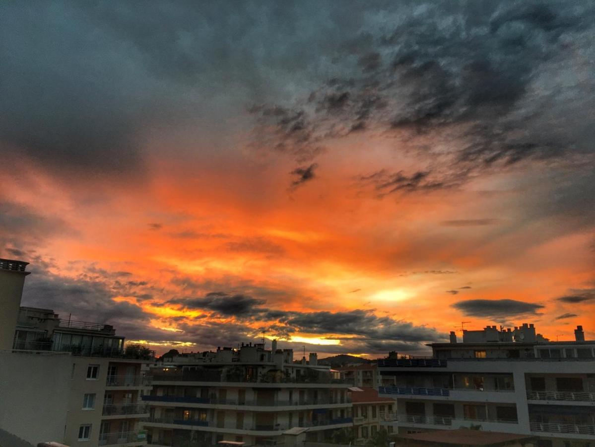 Penthouse City Centre/beach Antibes