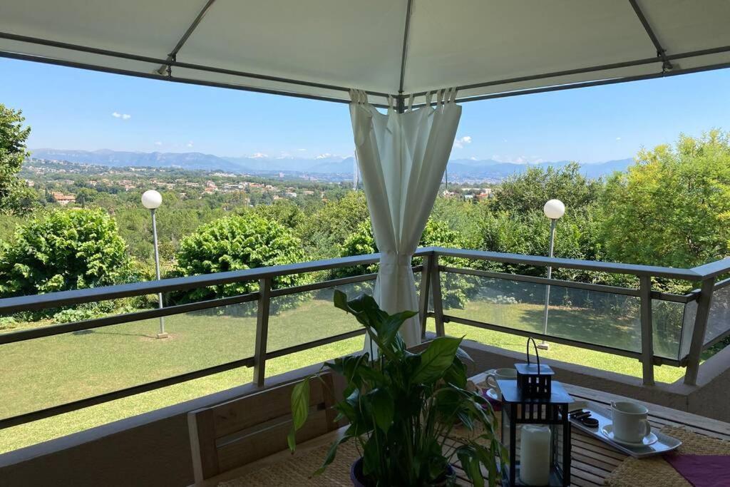 Appart Vue Mer Panoramique Les Jardins D'ulysse *