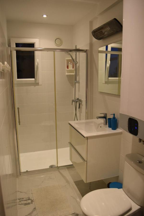 Luxury Seaview Belvedere, Apt A *