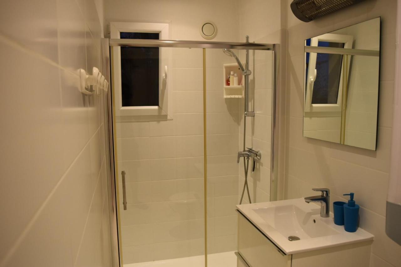 Luxury Seaview Belvedere, Apt A *