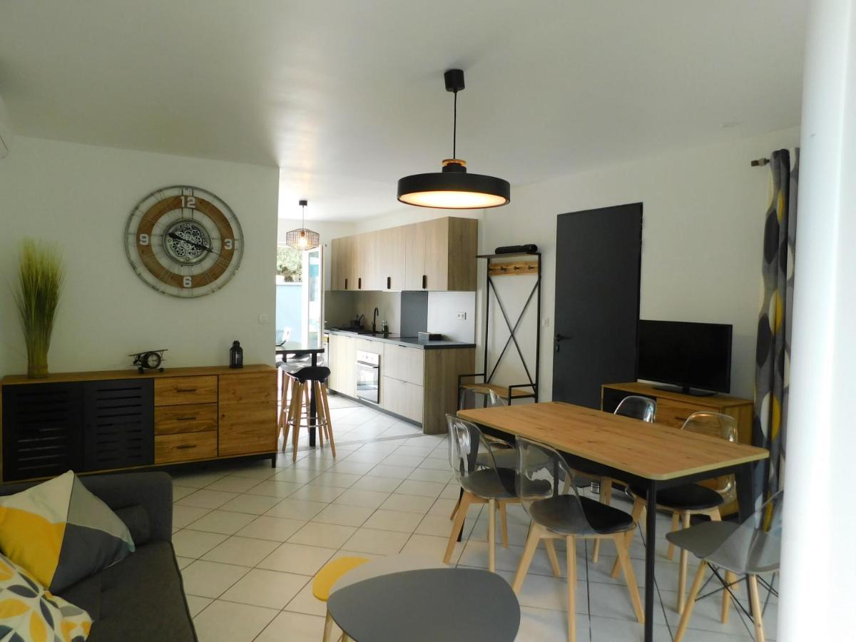 Petite Familiale Dans Quartier Residentiel - Les Muriers Antibes