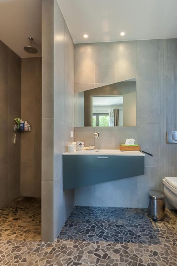 In Juan-les-pins With Heated Pool Villa