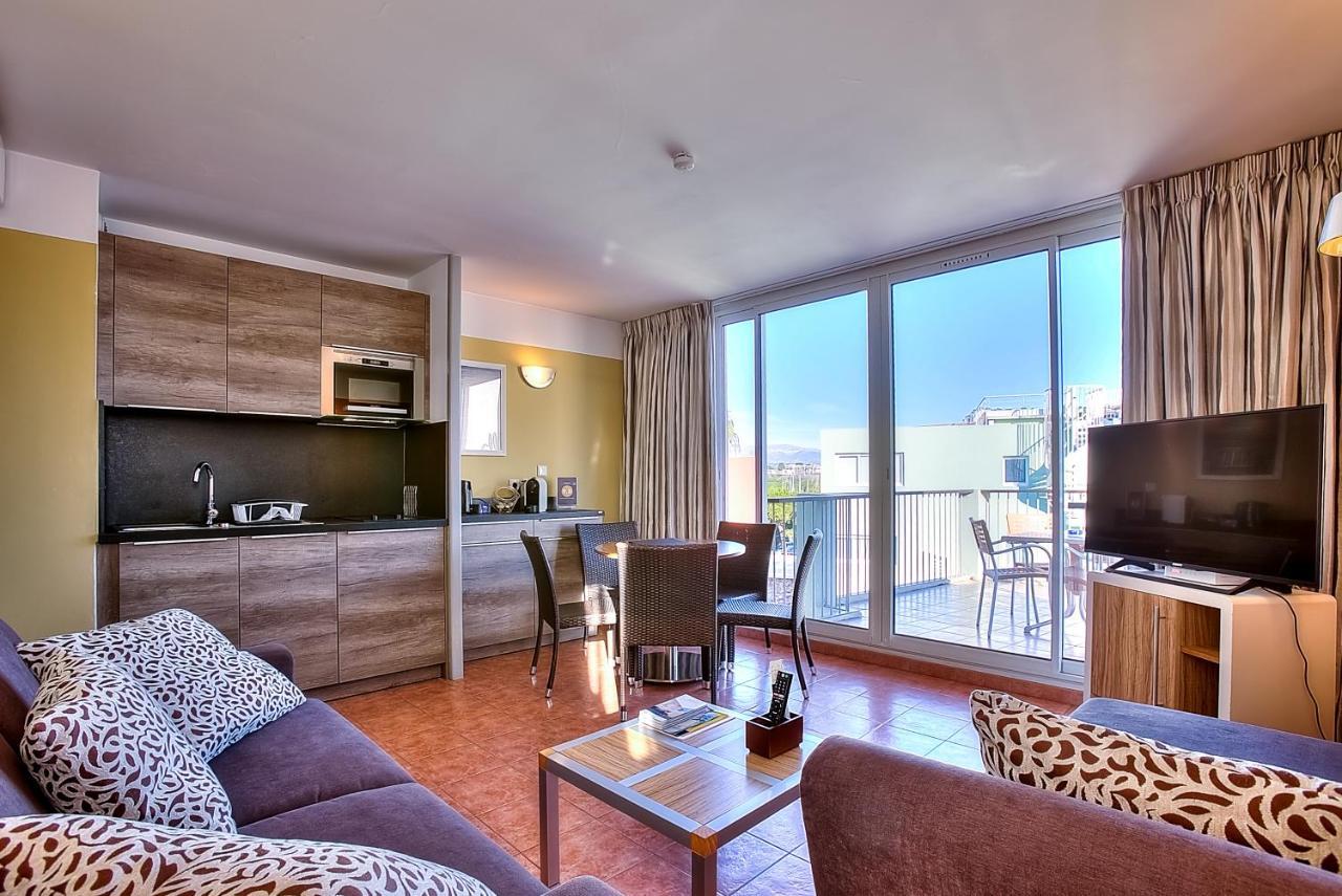 Port Prestige - Terrasse - Piscine - Parking Apartment