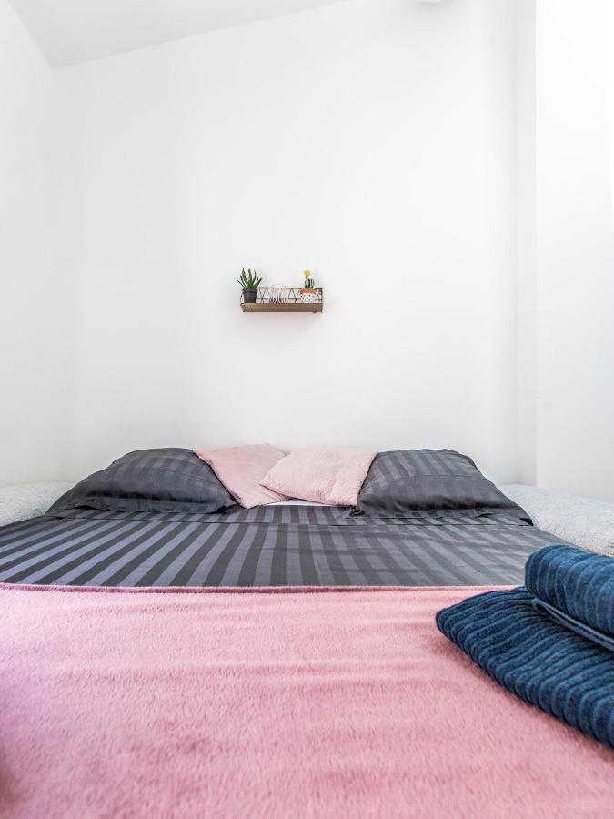 Vieil Charming Guillaumont St Apartment *