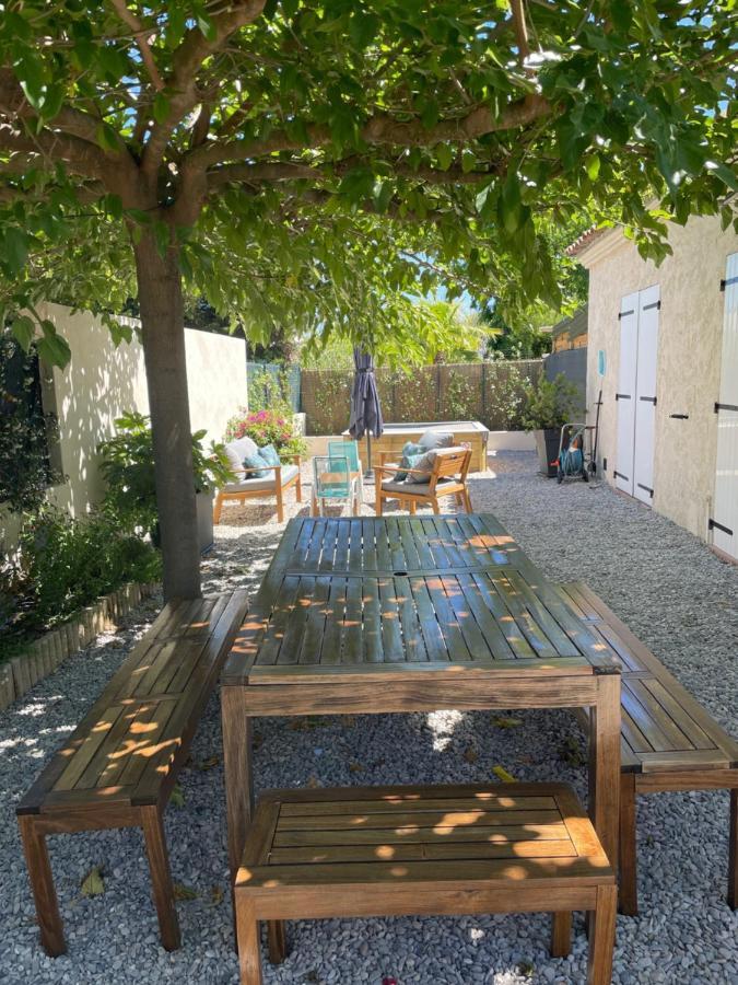 Petite Familiale Dans Quartier Residentiel - Les Muriers Holiday home Antibes