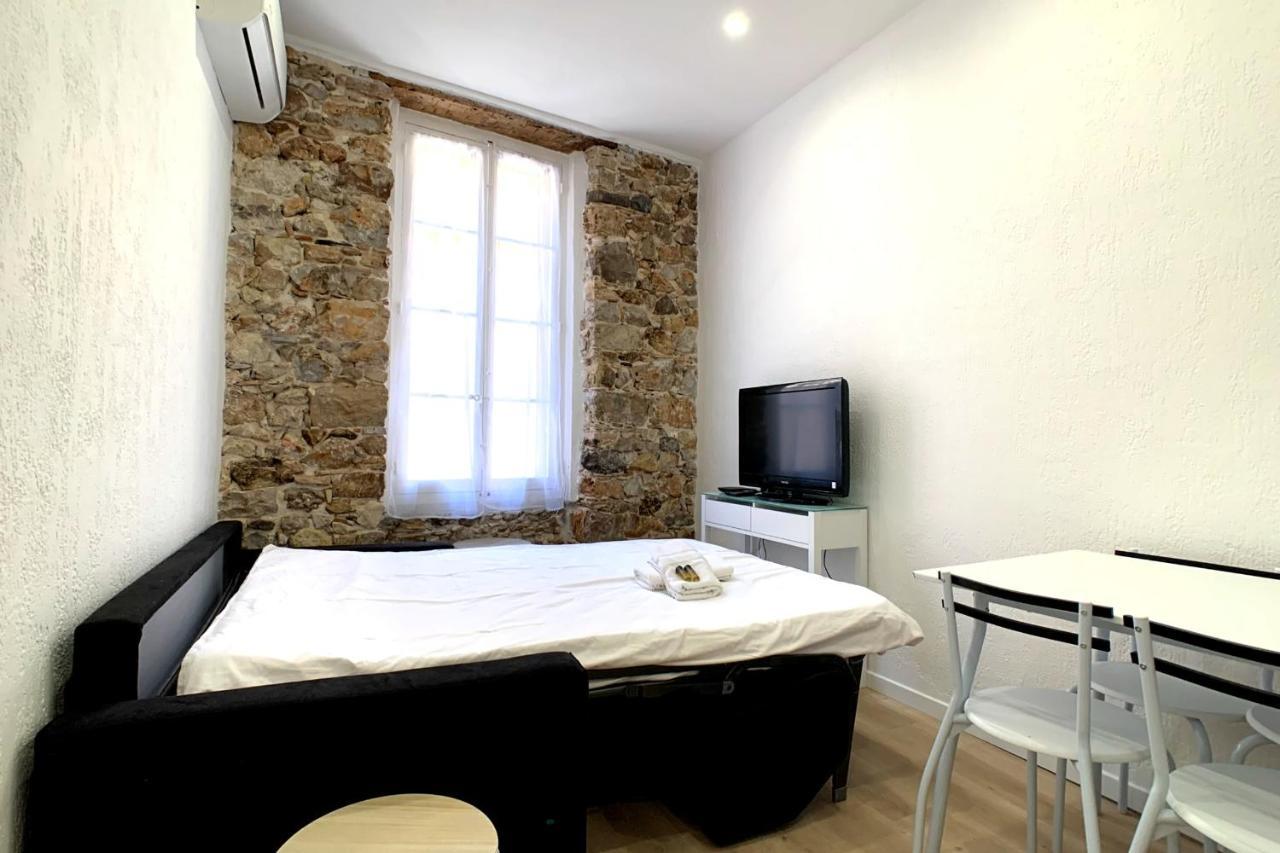 Renovated Ac - Wifi - 2-4pers - Center Rue Close Apartment