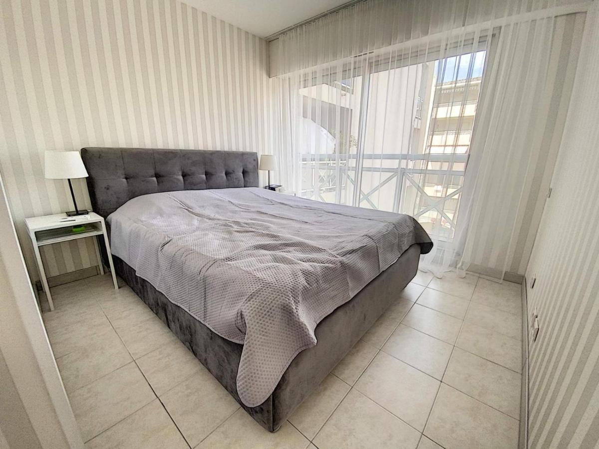 Appartement Sun And Sea 5 Min, Piscine, Parking *