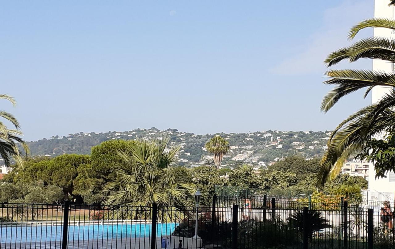 Sun And Sea 5 Min, Piscine, Parking Appartement *