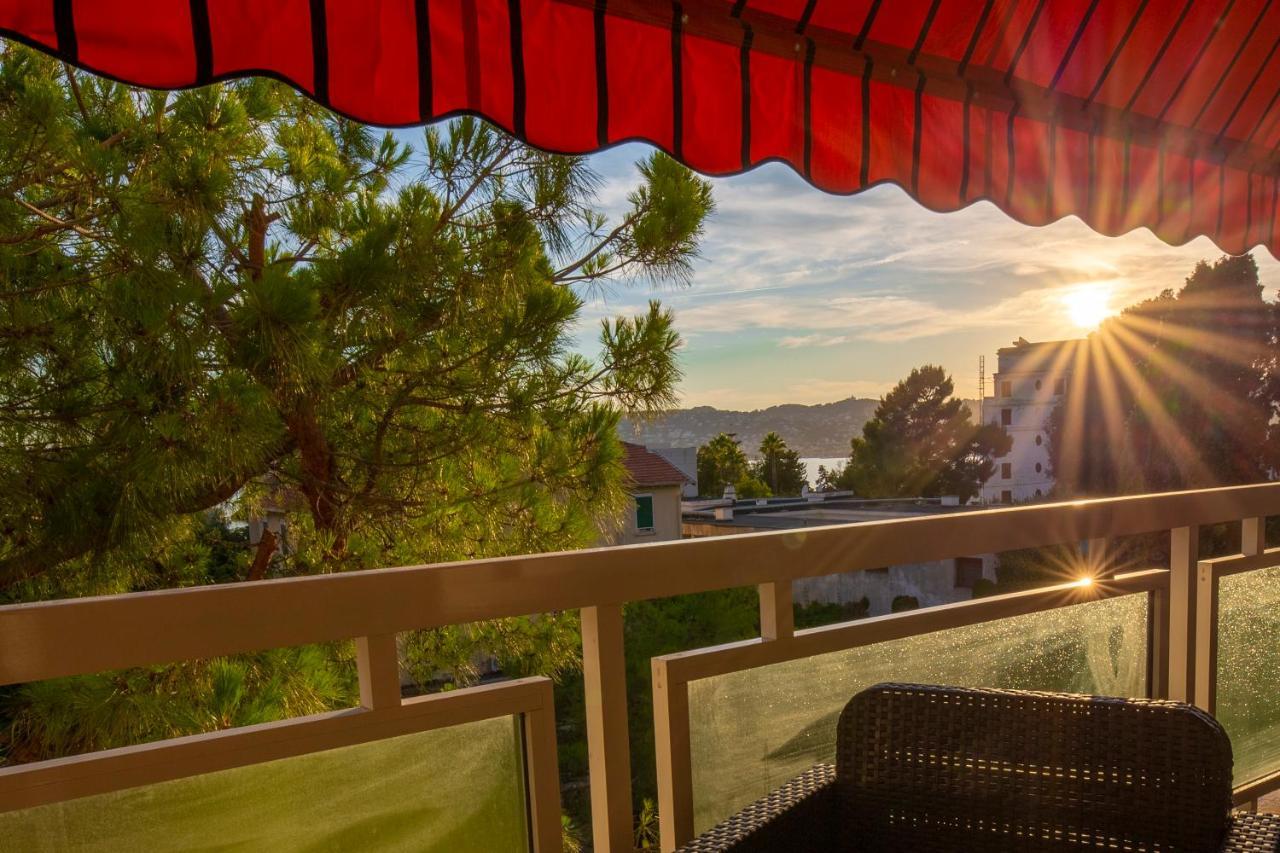 Joli Studio Climatisé - Terrasse Vue Mer Au Calme *