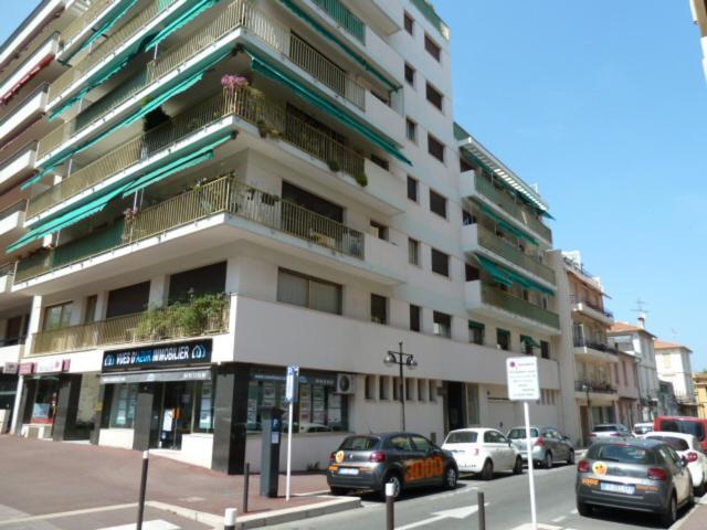 Meissonnier Apartment *