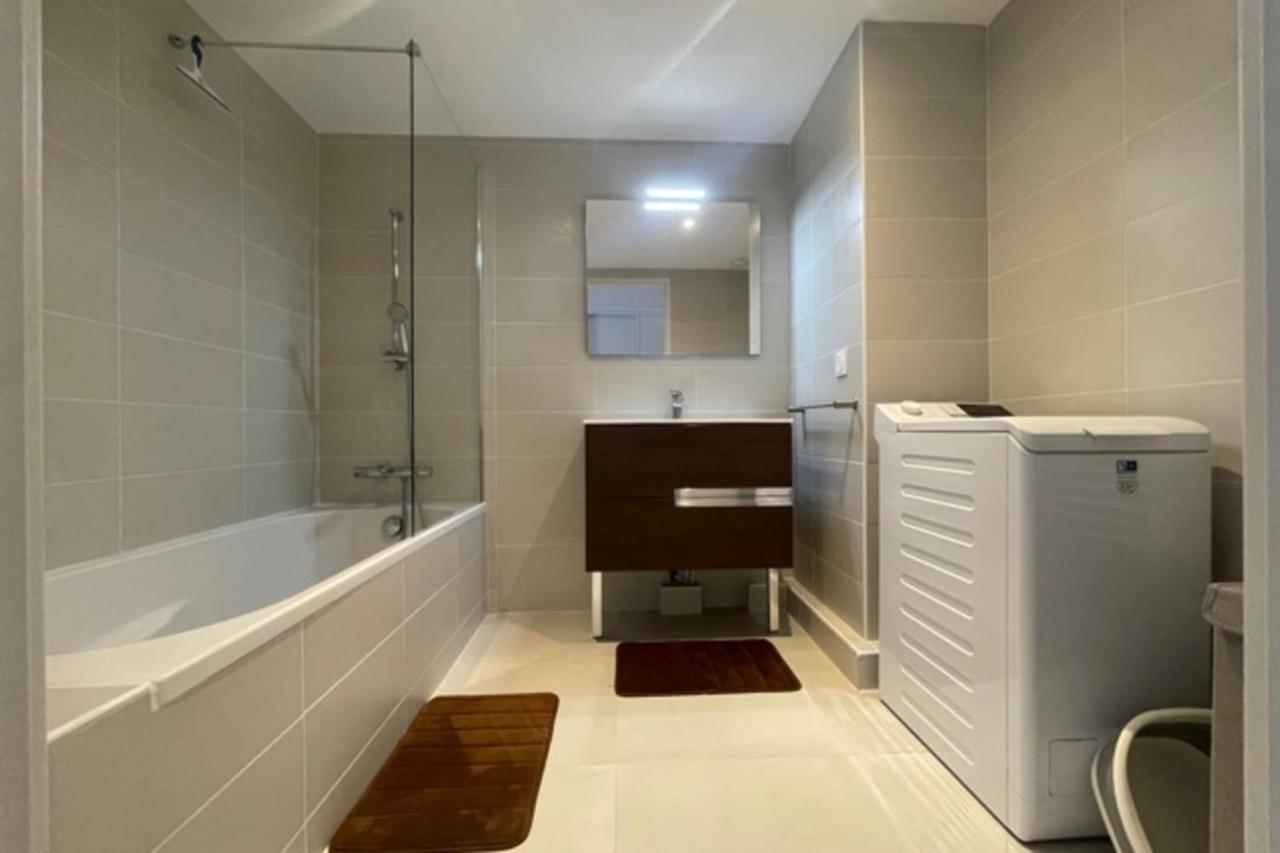 Apartment Beautiful Bright At 3 Min Walk From The Antibes