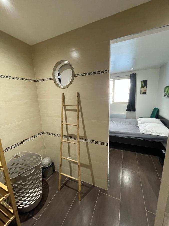 Appartement Spacieux F2 Climatisé Proche De La *