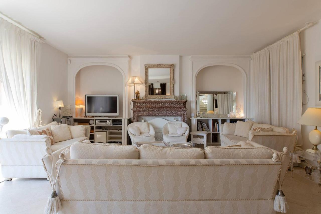 Villa Juan Les Pins Near Cannes Beaches 18-20 Guests