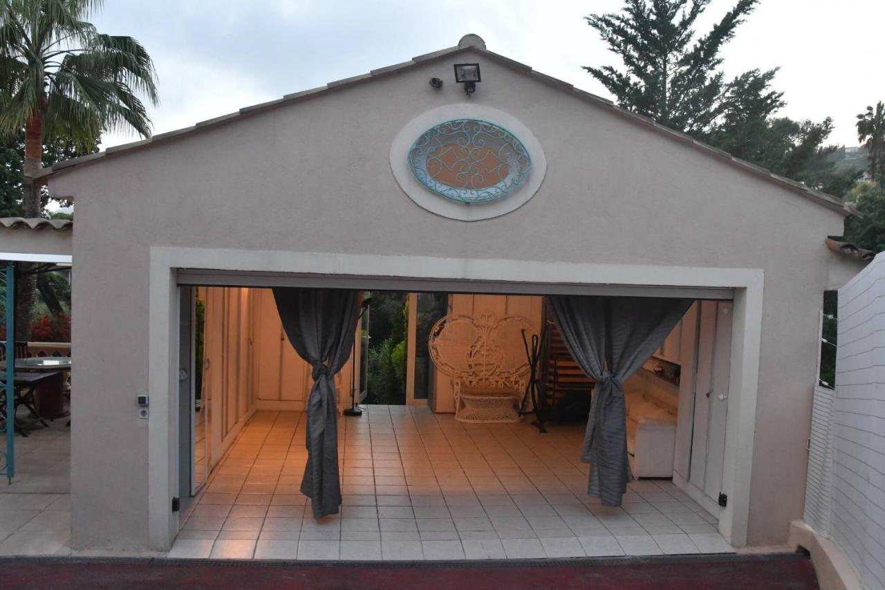 Villa Juan Les Pins Near Cannes Beaches 18-20 Guests