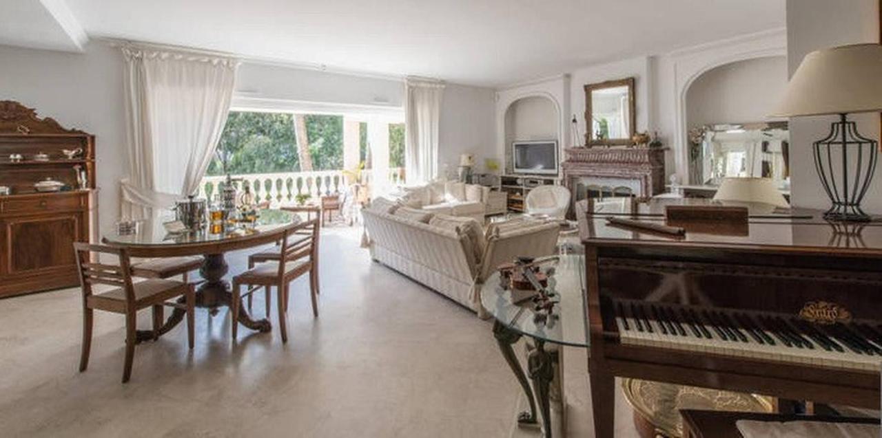Villa Juan Les Pins Near Cannes Beaches 18-20 Guests *