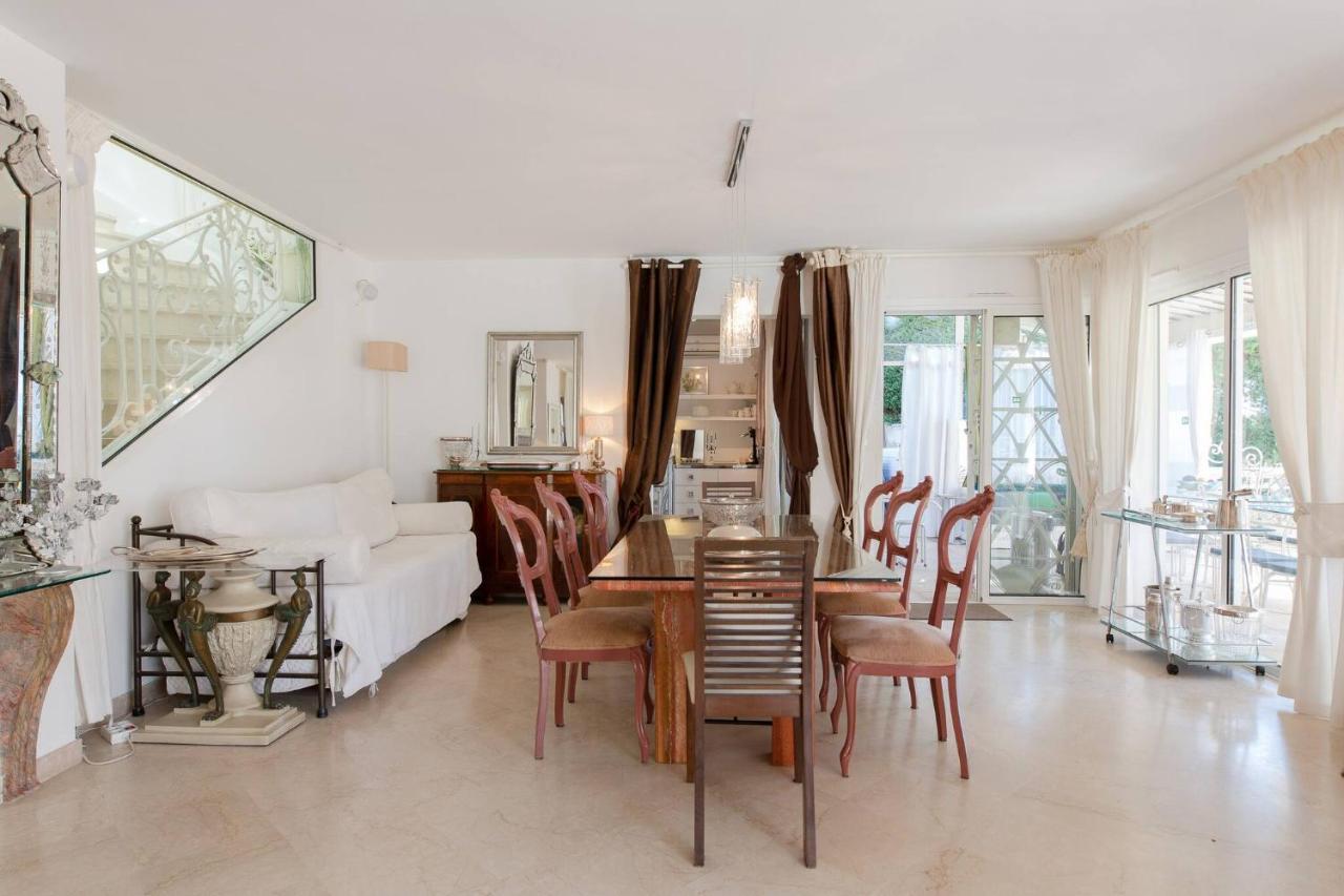 Juan Les Pins Near Cannes Beaches 18-20 Guests Villa