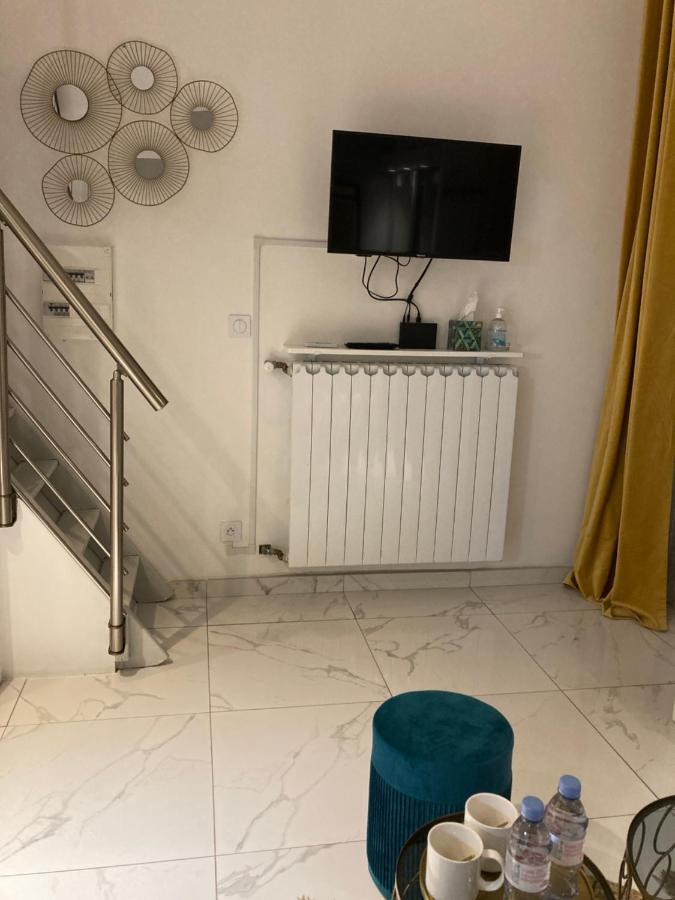 Apartamento T1 Centre Ville, Vieil Antibes, Port, Gare Et Plage 4pers *