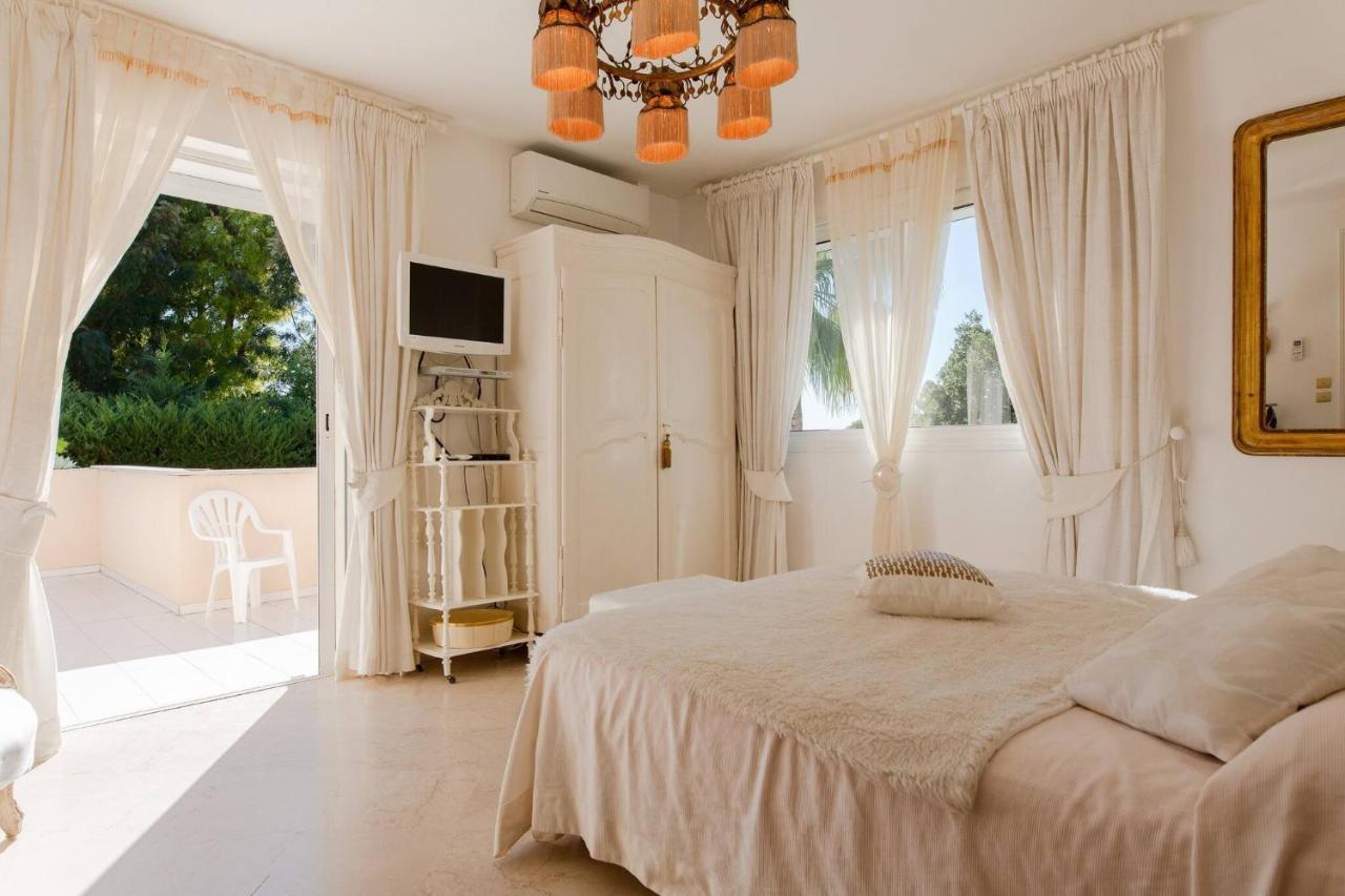 Villa Juan Les Pins Near Cannes Beaches 18-20 Guests