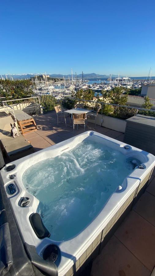 Apartment Penthouse Vue Avec Rooftop,jacuzzi,et Parking Prive *