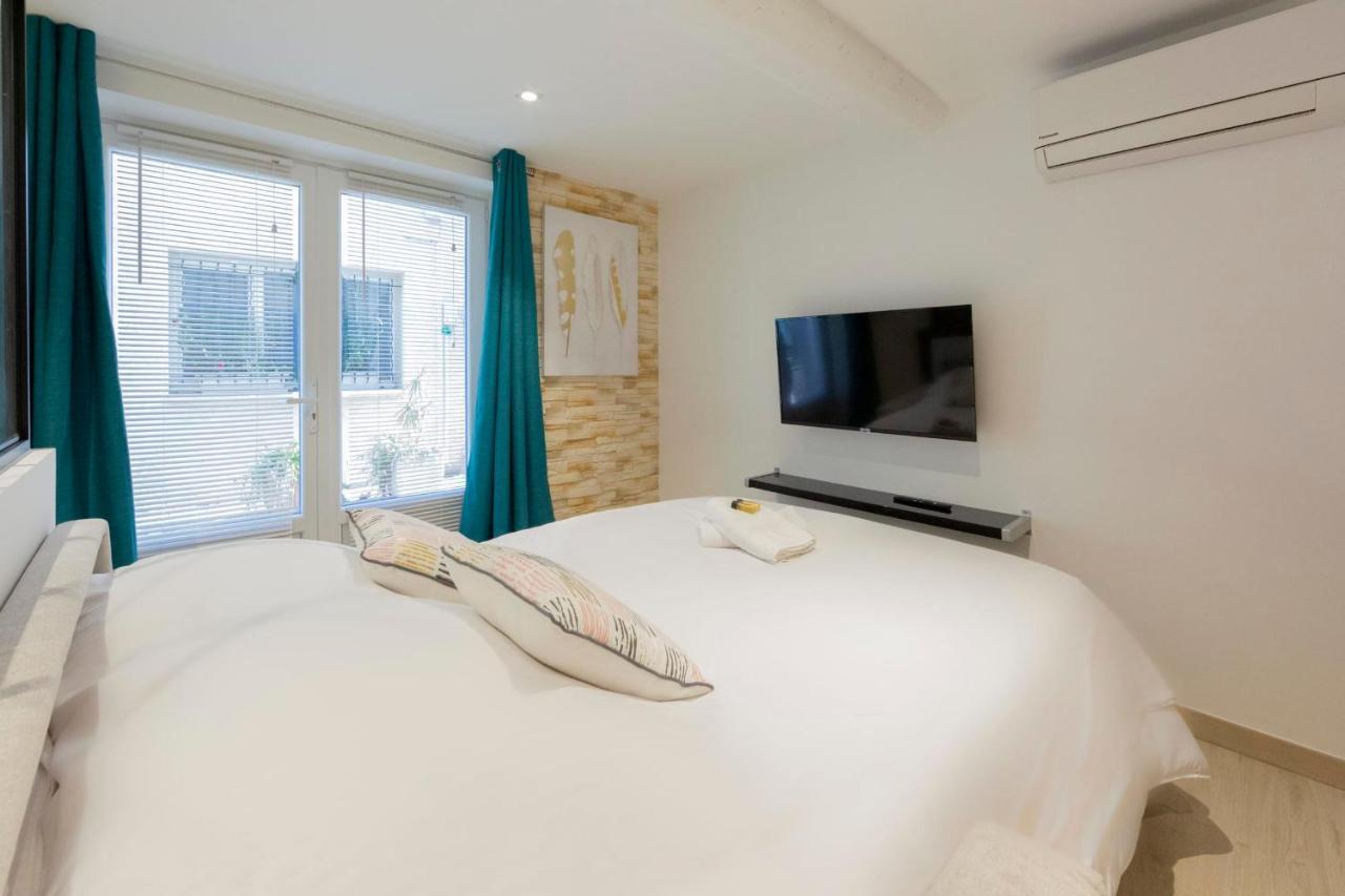 Brand-new Atypical In Rue Fourmilliere Apartamento Antibes