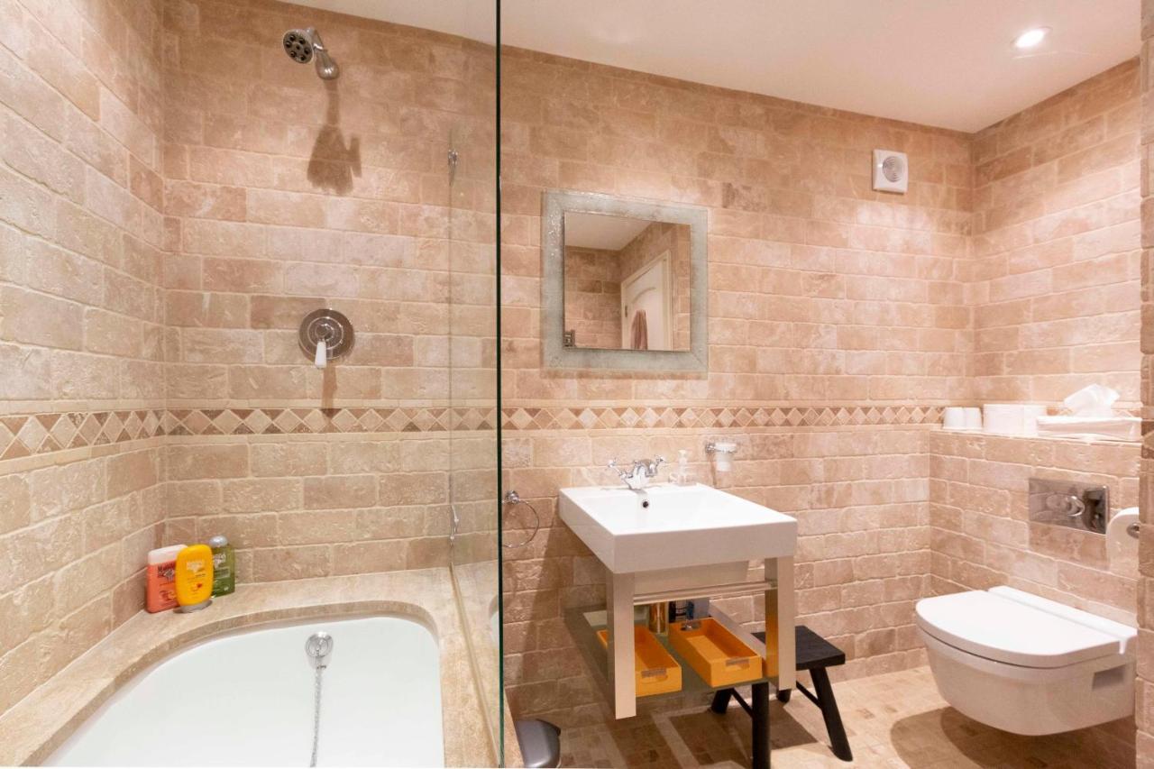 Villa Haven Of Peace In Cap D'antibes Heated Swimming Pool Close To The Beaches *
