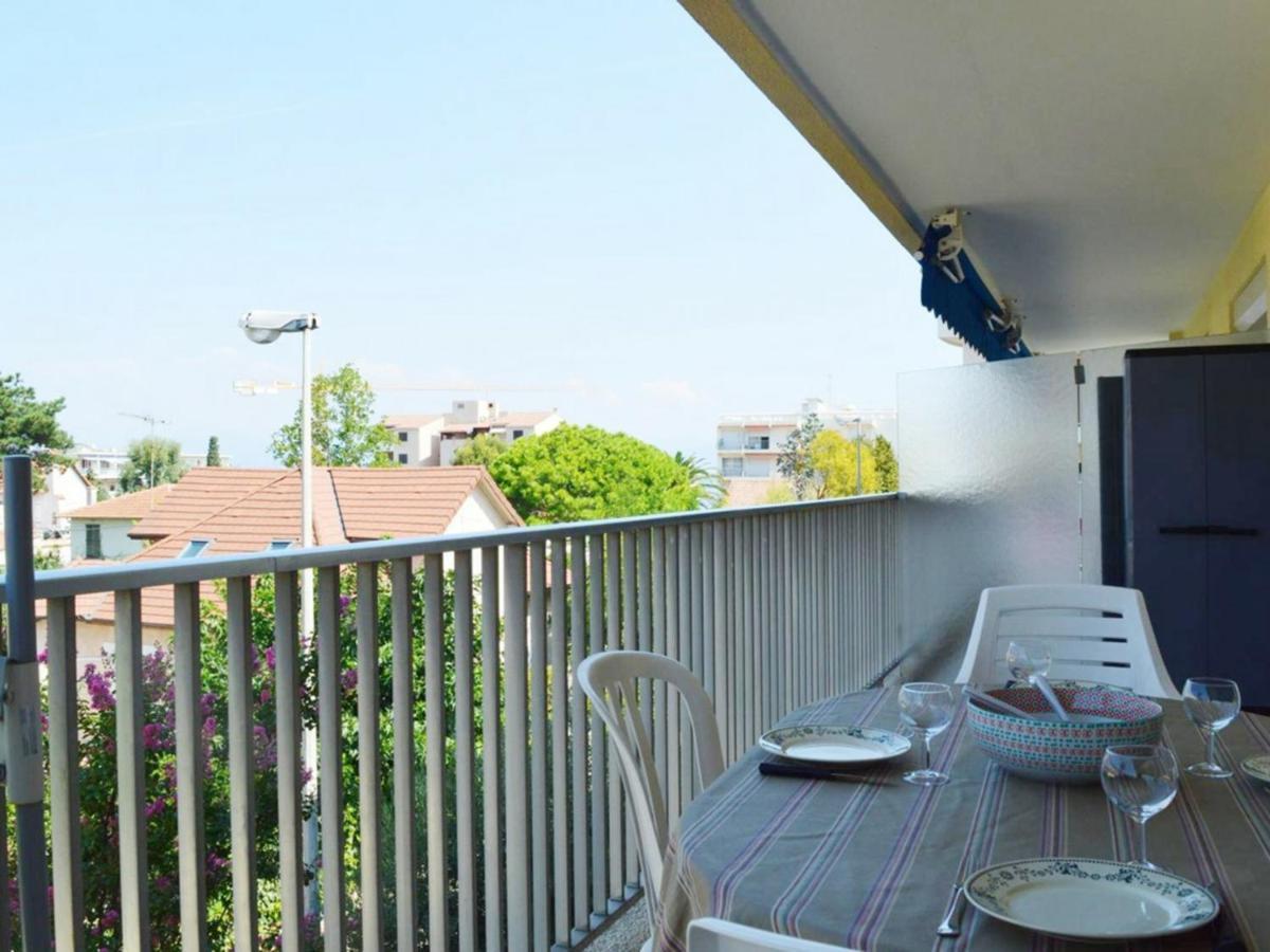 T2 A Avec Balcon, Proche - Fr-1-252-129 *