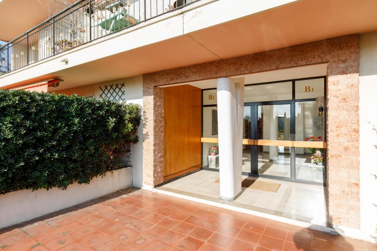 Le Liszt Yourhosthelper Apartment *