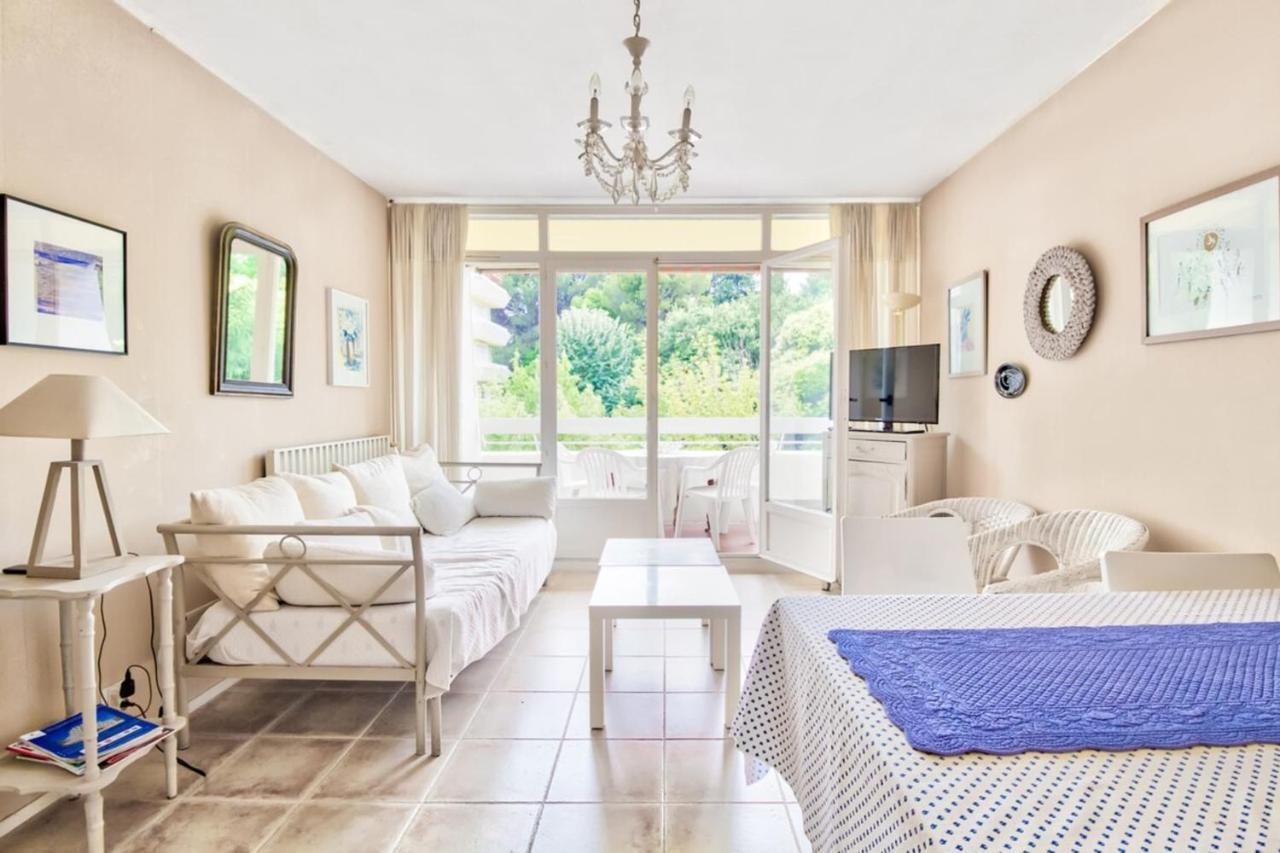 3-star With Parking And Terrace Apartment