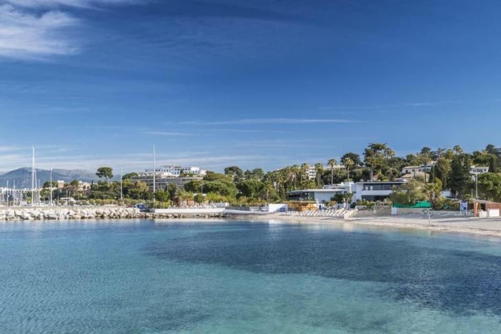 Villa Cap D'antibes 50m From The 3 Bedrooms/pool