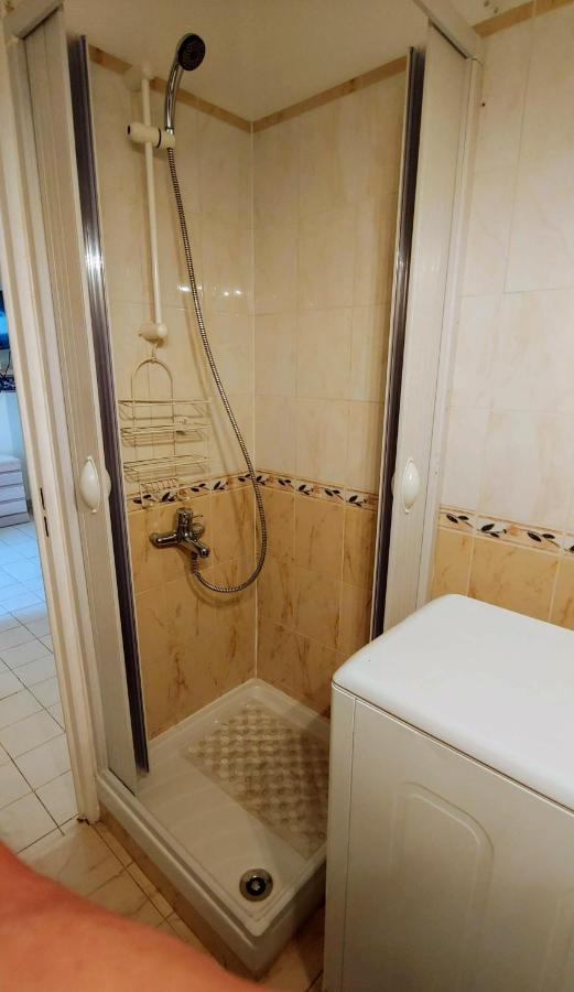 Gloriadali' Apartment