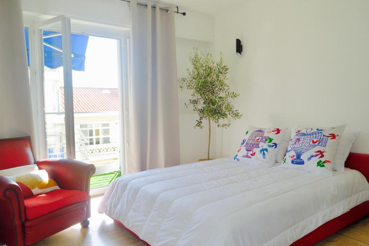 Elegant & Luminous 2-br - Center Apartment Antibes