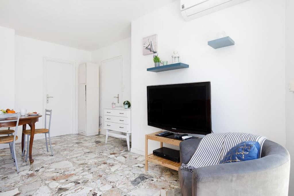 Chez Fabio Yourhosthelper Antibes