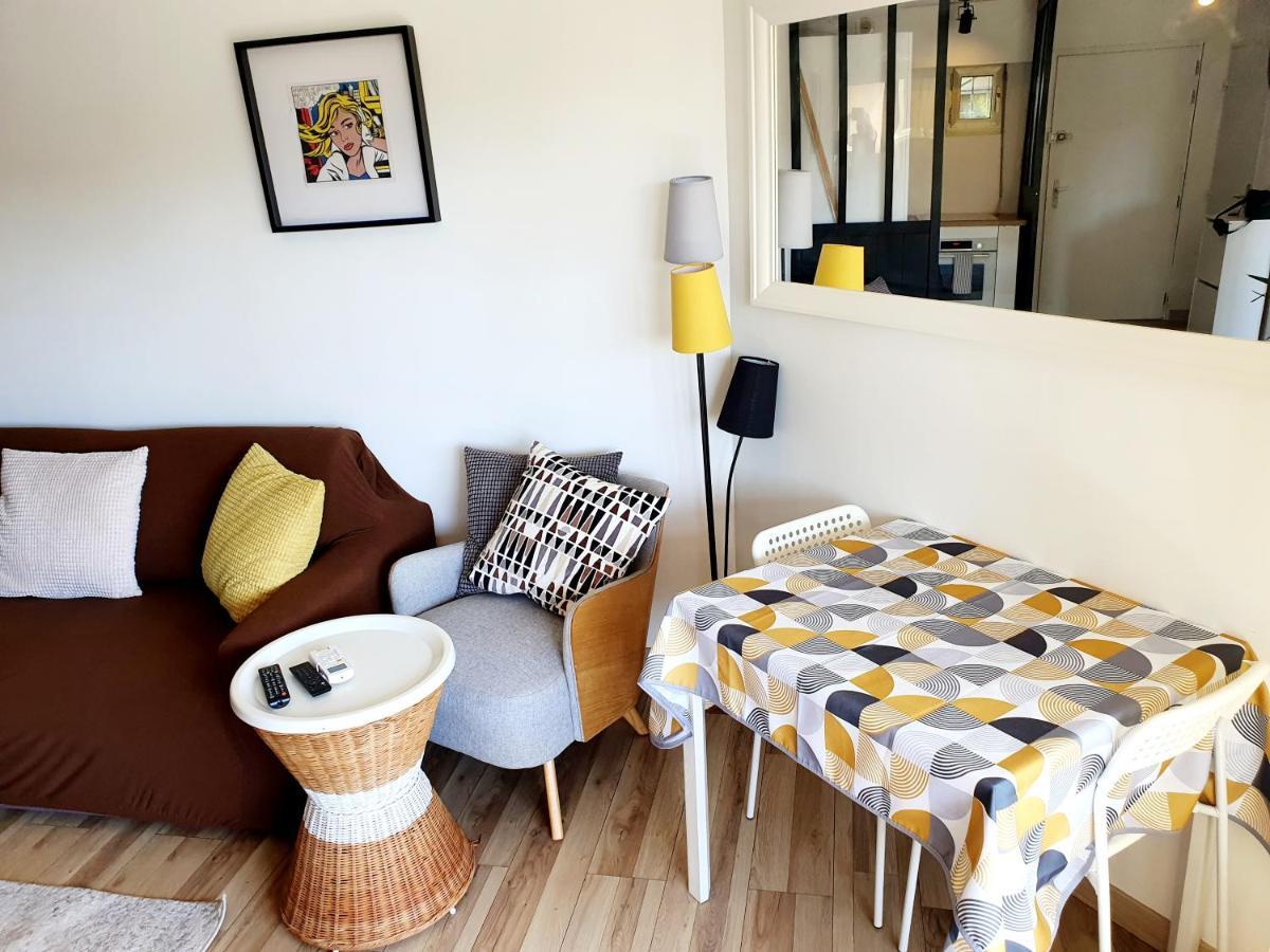 Bel A 50m De La Plage, 2 Pieces Climatisees, Parking Prive Apartment