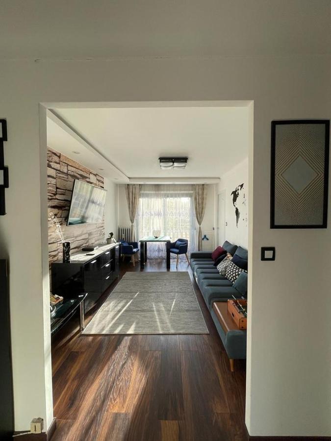 Charming Ac 2-bedroom Center Family, Couples Friendly Apartment Antibes