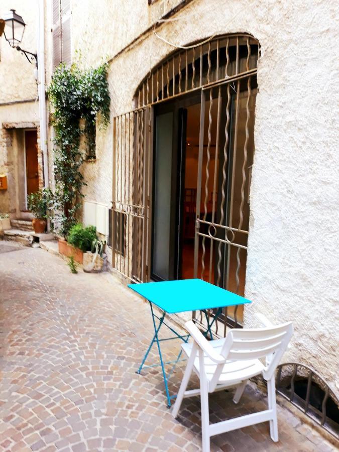 Maison De Village Au Coeur Du Vieil Antibes. Apartment *