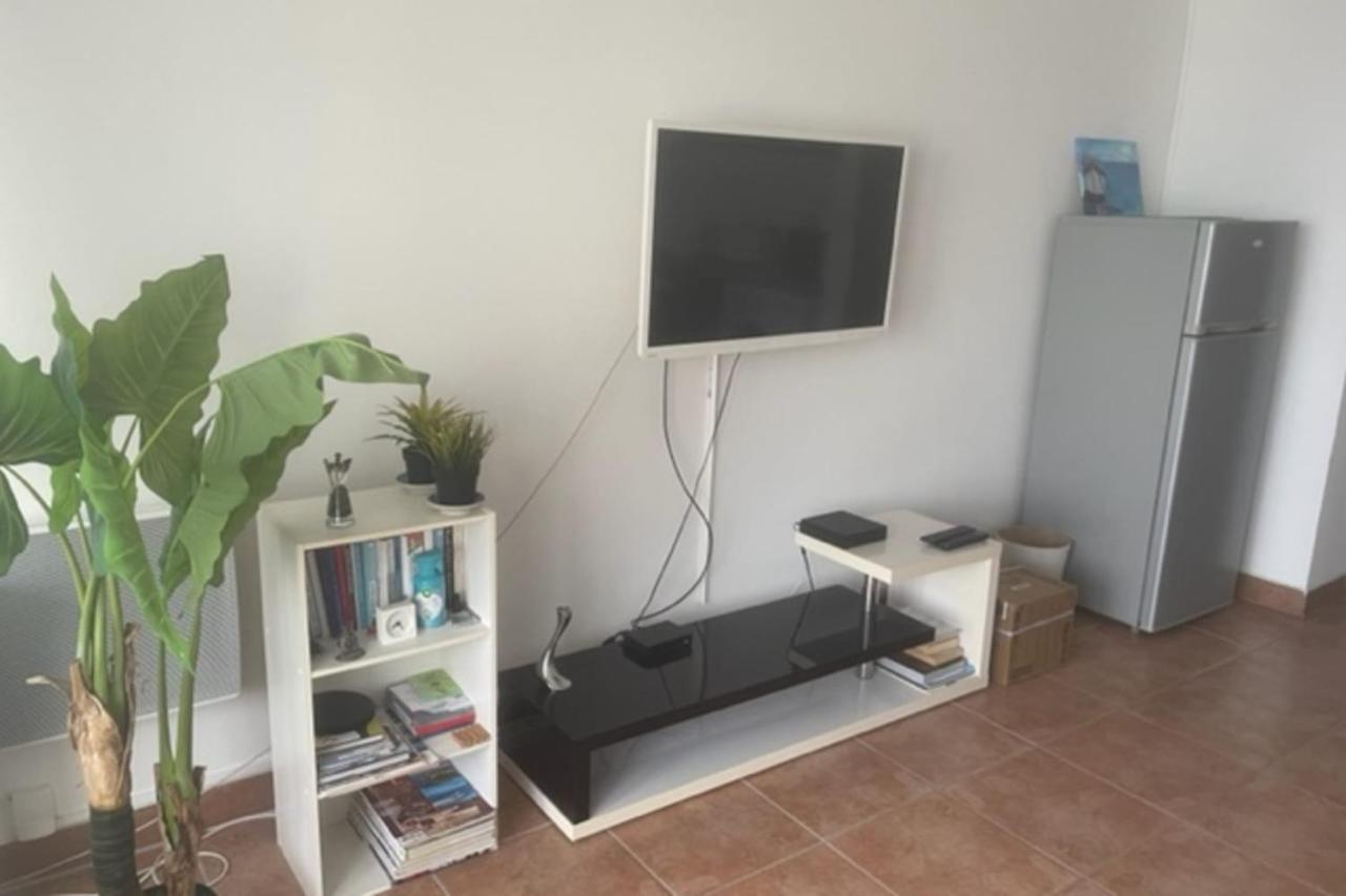 Apartment Studio Facing The Sea In Juan Les Pins *