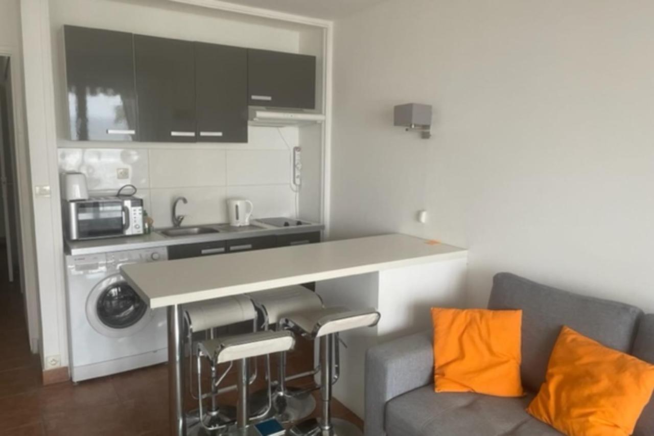 Studio Facing The Sea In Juan Les Pins Apartment Antibes