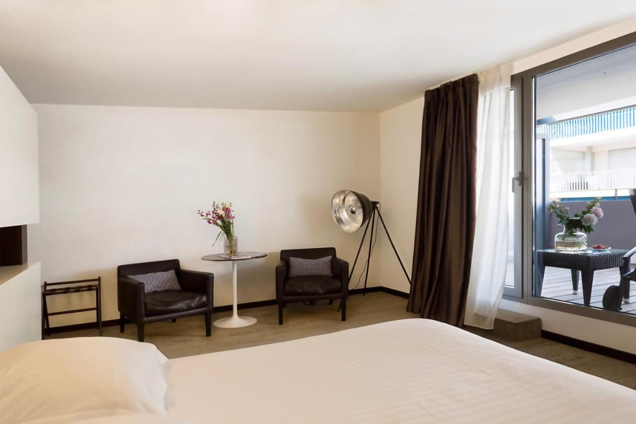 Royal - Luxury Hotel, Residence, &