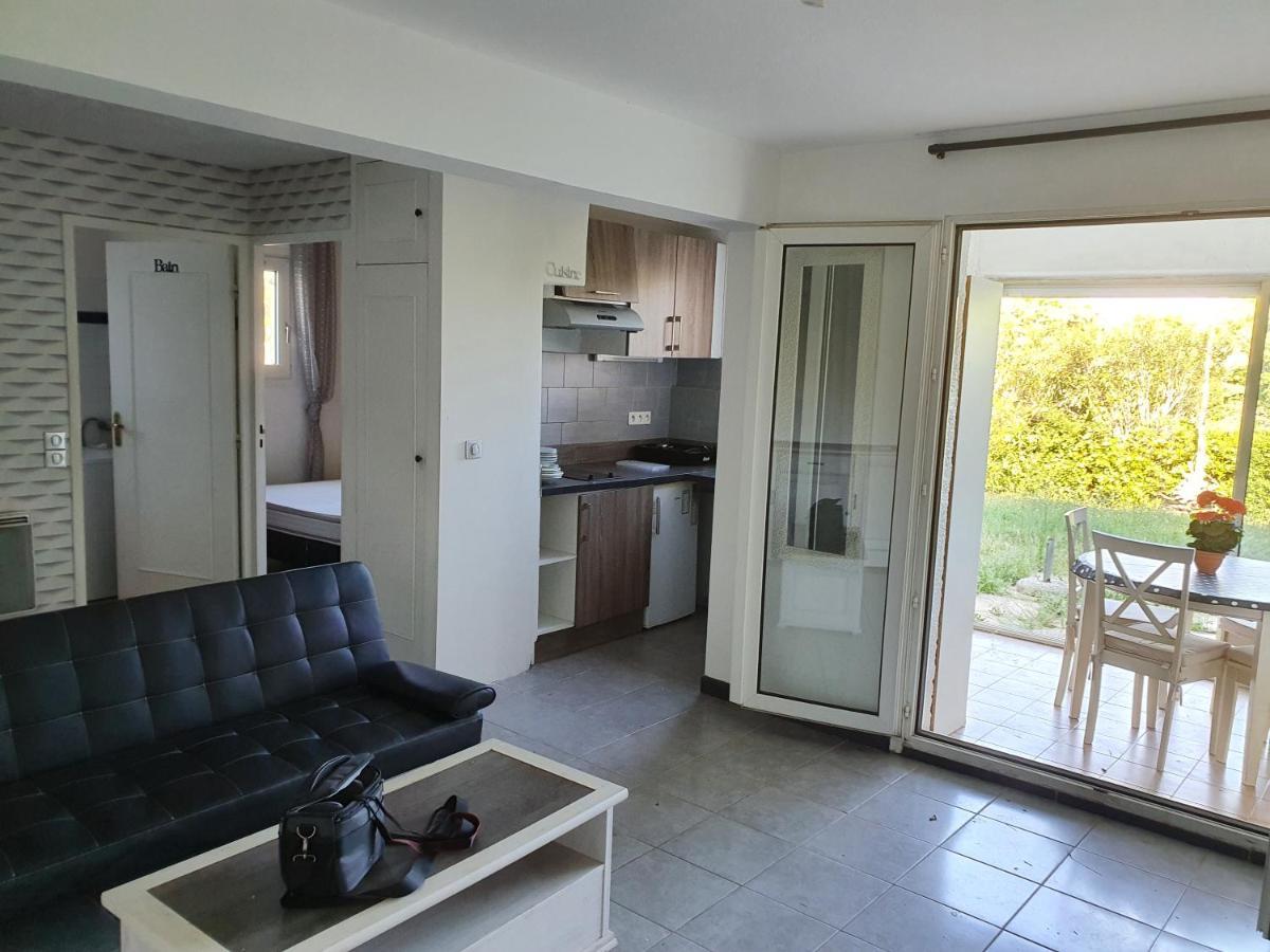 Superbe Rez-de-jardin Proche De La Plage *