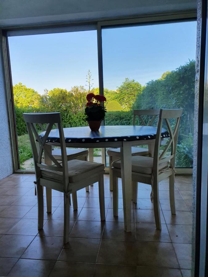 Appartement Superbe Rez-de-jardin Proche De La Plage *