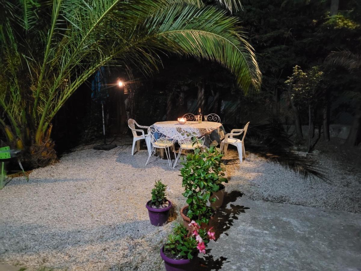 Holiday home La Desiree - De Villa, 68m2, 8 Personnes Max, Climatise, 4 Etoiles, 120m2 De Jardin Et Parking, Wifi, Vu *