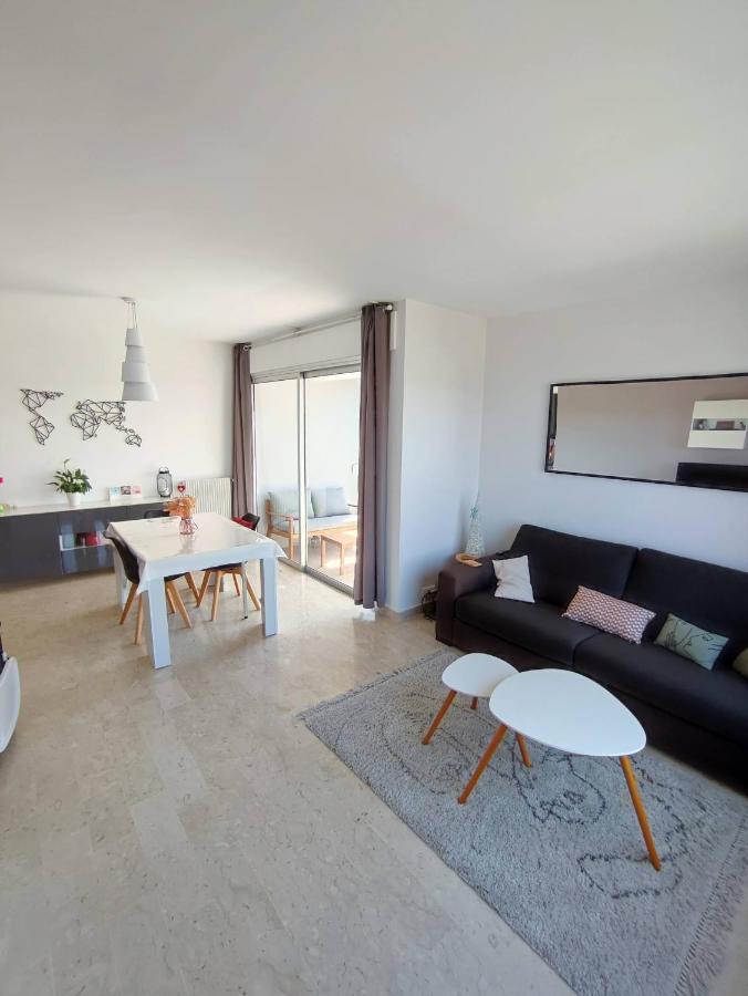 Apartment T3 75m² Incroyable Vue Mer/piscine/tennis/terrasse Antibes